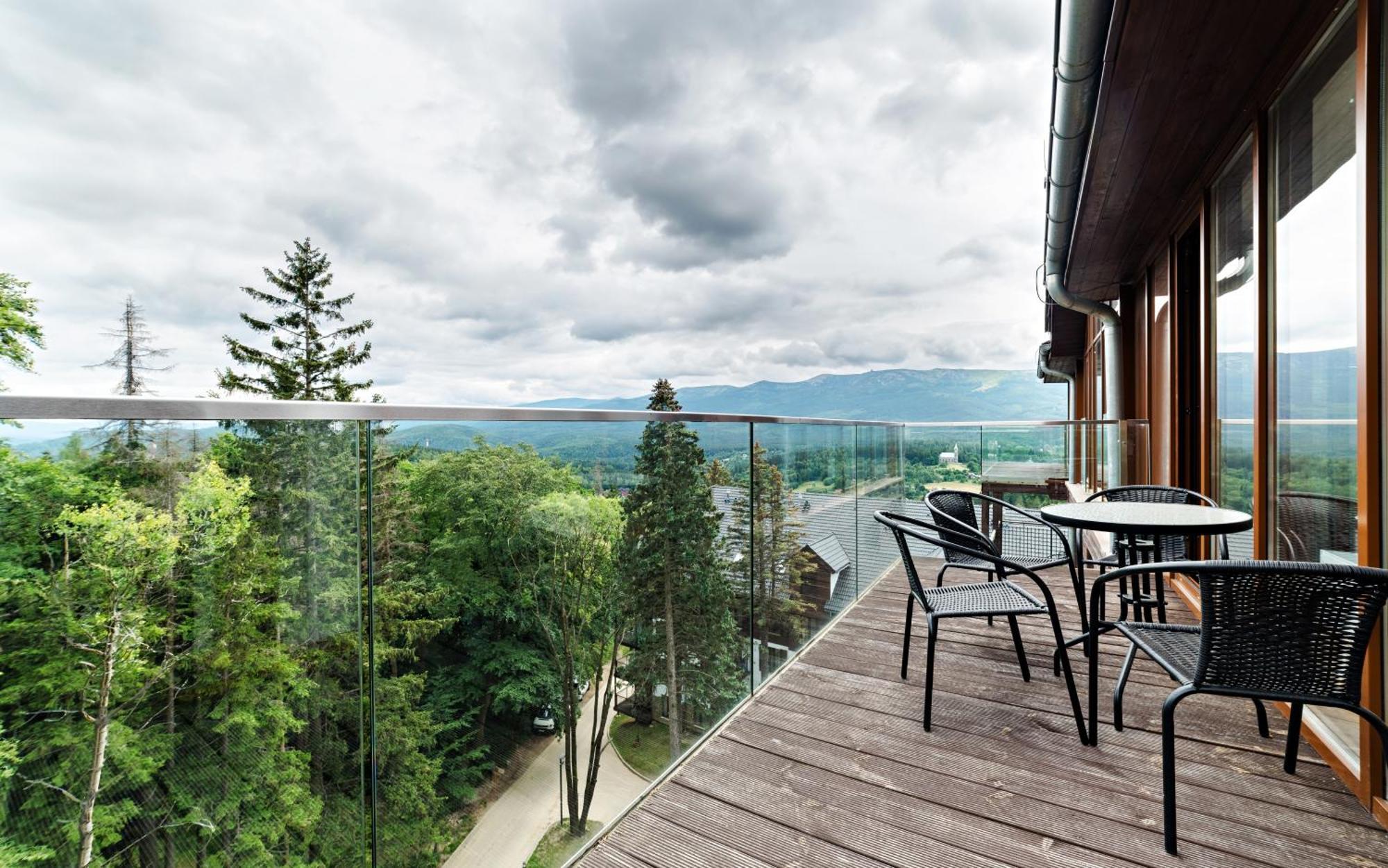 Apartamenty Sun & Snow Resort Izery Szklarska Poreba Ngoại thất bức ảnh