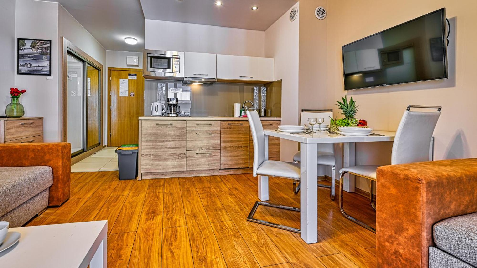 Apartamenty Sun & Snow Resort Izery Szklarska Poreba Ngoại thất bức ảnh